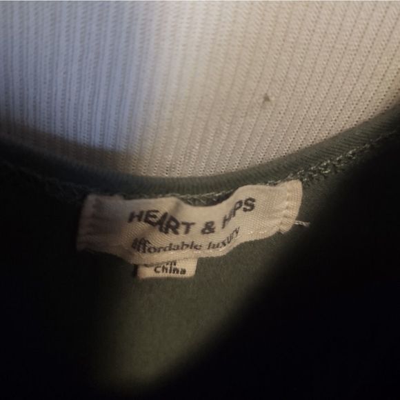 Heart & Hips Green Lace Up Bodysuit - Picture 4 of 5